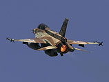 F-16 подняли в по тревоге из-за легкого самолета, сбившегося с маршрута