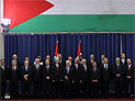 Аббас принял отставку премьер-министра ПНА