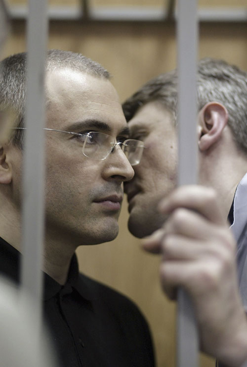Михаил Ходорковский и Платон Лебедев. Июль 2004 года