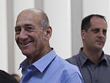 Спустя пять лет после того, как Эхуд Ольмерт покинул пост главы правительства и спустя год после того, как он был признан невиновным в рамках дел "Ришонтурс" и "Денег в конвертах", бывший премьер вновь вернулся в зал суда