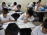 Министерство образования финансирует раздельное обучение в религиозных школах