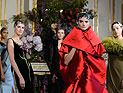 Неделя высокой моды в Париже: от Christian Dior до сирийской звезды