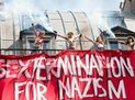 Основательницы FEMEN покинули Украину, опасаясь ареста