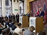 Глава британского МИДа Уильям Хейг и госсекретарь США Джон Керри. Лондон, 9 сентября 2013 года