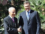Президент Израиля Шимон Перес и президент Украины Виктор Янукович