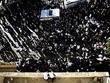 "Ихуд Ацала": десятки людей пострадали в давке на похоронах Овадьи Йосефа