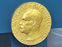 "Премию по экономике памяти Нобеля" получили американские экономисты 