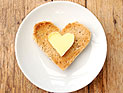 Масло и сыр полезнее для сердца, чем обезжиренные спреды 