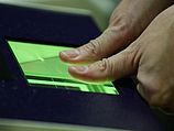 Европейский суд справедливости: включение отпечатков пальцев в паспорта законно