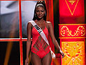 "Мисс Вселенная": полуфинал в вечерних платьях и купальниках. Фоторепортаж