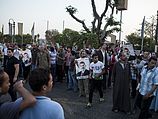 В связи с открытием памятника погибшим на площади Тахрир в Каире прошли демонстрации протеста