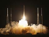 Компания SpaceX вывела на орбиту первый коммерческий спутник
