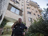 4 декабря полицейским пришлось штурмовать квартиру в Ашкелоне, в которой забаррикадировался мужчина с ребенком