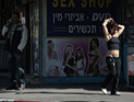 К борьбе с проституцией подключились налоговые органы: бордель обнаружен в секс-шопе