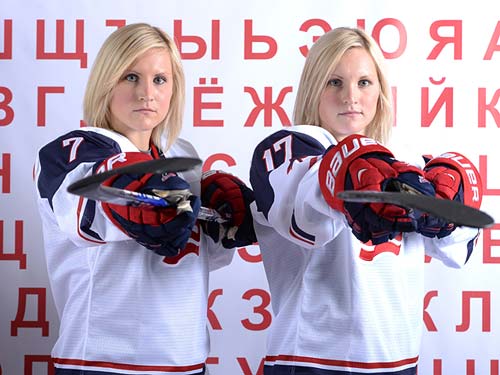 Моника и Жослин Ламуро (США) - хоккей