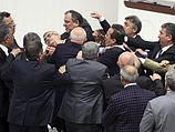 Драка в турецком парламенте. 15.02.2014