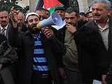 Демонстрация в Рамалле: за Аббаса, против США