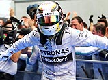 "Формула-1": победителем Гран-при Малайзии стал Льюис Хэмилтон