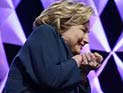 Хиллари Клинтон подверглась атаке "ботинкометательницы"