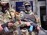 Пророссийские боевики в Константиновке, 28 апреля 2014 г.