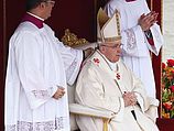 Папа Римский призвал к миру в регионе и потребовал прекратить преследования христиан