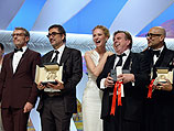Ламбер Вильсон, Нури Бильге Джейлан, Ума Турман, Тимоти Сполл и Брюс Вагнер на церемонии награждения лауреатов 67-го Международного кинофестиваля 24 мая 2014 года