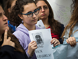 Ученицы еврейской школы провели пикет у посольства Нигерии в Нью-Йорке