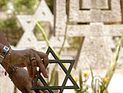 Неизвестные вандалы осквернили еврейское кладбище в Салониках