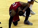 Финал НБА: в стартовом матче "Сан-Антонио Сперс" победил "Майами Хит". Джеймс получил травму