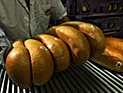 Ученые: вопреки распространенному мнению, белый хлеб полезен для кишечника