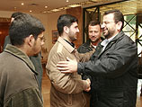 Салах аль-Арури вскоре после выхода из тюрьмы в марте 2007 года