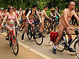"Голый велопробег" в Лондоне в 2008 году