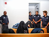 Сотрудники больницы "Элиша" в окружном суде Хайфы в октябре 2013 года