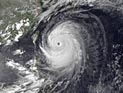 Тайфун Ногури движется на запад: жителей острова Кюсю призвали покинуть свои дома