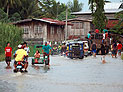 Тайфун на Филиппинах: не менее 10 погибших, почти 400 тысяч эвакуированных