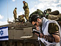 Солдаты ЦАХАЛа молятся в зоне боевых действий