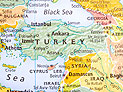 Десятки тысяч курдов бегут из Сирии в Турцию