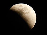 8 октября будет наблюдаться лунное затмение, израильтянам снова не повезло