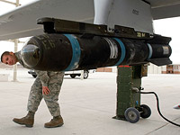 Ракета Hellfire, подвешенная на американский БПЛА