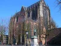 Голландцы требуют бойкотировать собор Домкерк, где проходит пропалестинская выставка