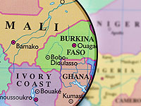 Буркина-Фасо: армия разгоняет демонстрантов, протестующих против военного правительства  