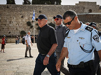 Ицхак Аронович около Стены плача в Иерусалиме