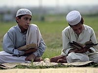 В одной из школ Исламабада изучают "принципы джихада" и наследие Бин Ладена