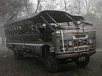 На севере Индии автобус упал с моста, многочисленные жертвы (иллюстрация)  