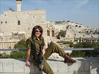 Гил Розенберг в Иерусалиме во время службы в ЦАХАЛе. 2007 год