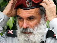 Бывший главный раввин Армии обороны Израиля бригадный генерал запаса Авихай Ронцки