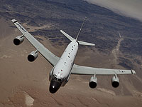 Самолет RC-135