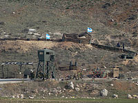 Иранские солдаты фотографируются на израильской границе
