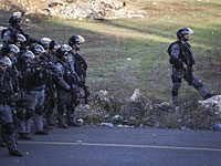 Израильские военнослужащие на месте беспорядков
