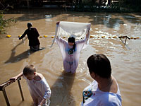 Православные отпраздновали Богоявление и Крещение в реке Иордан